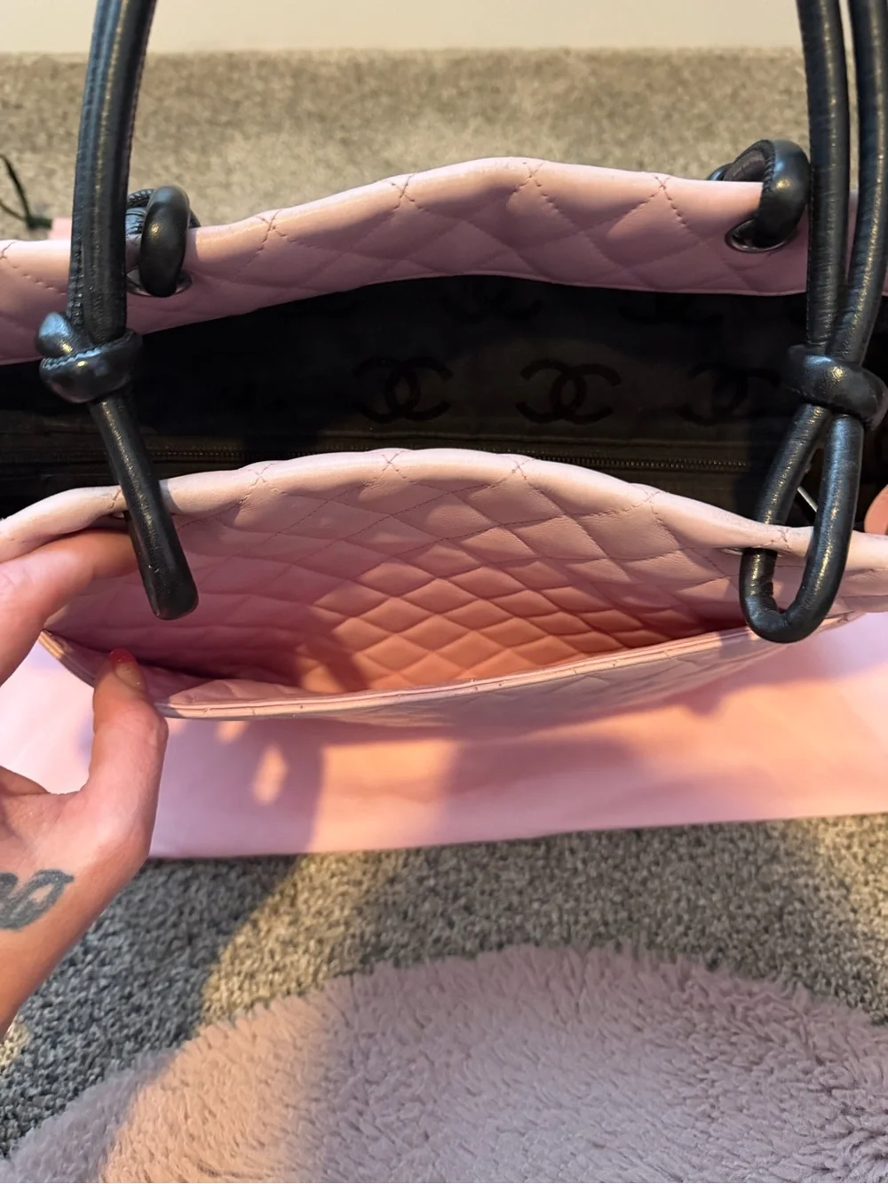 CHANEL Calfskin Quilted Large Cambon Tote Pink & Black Authentic - Picture 7 of 12